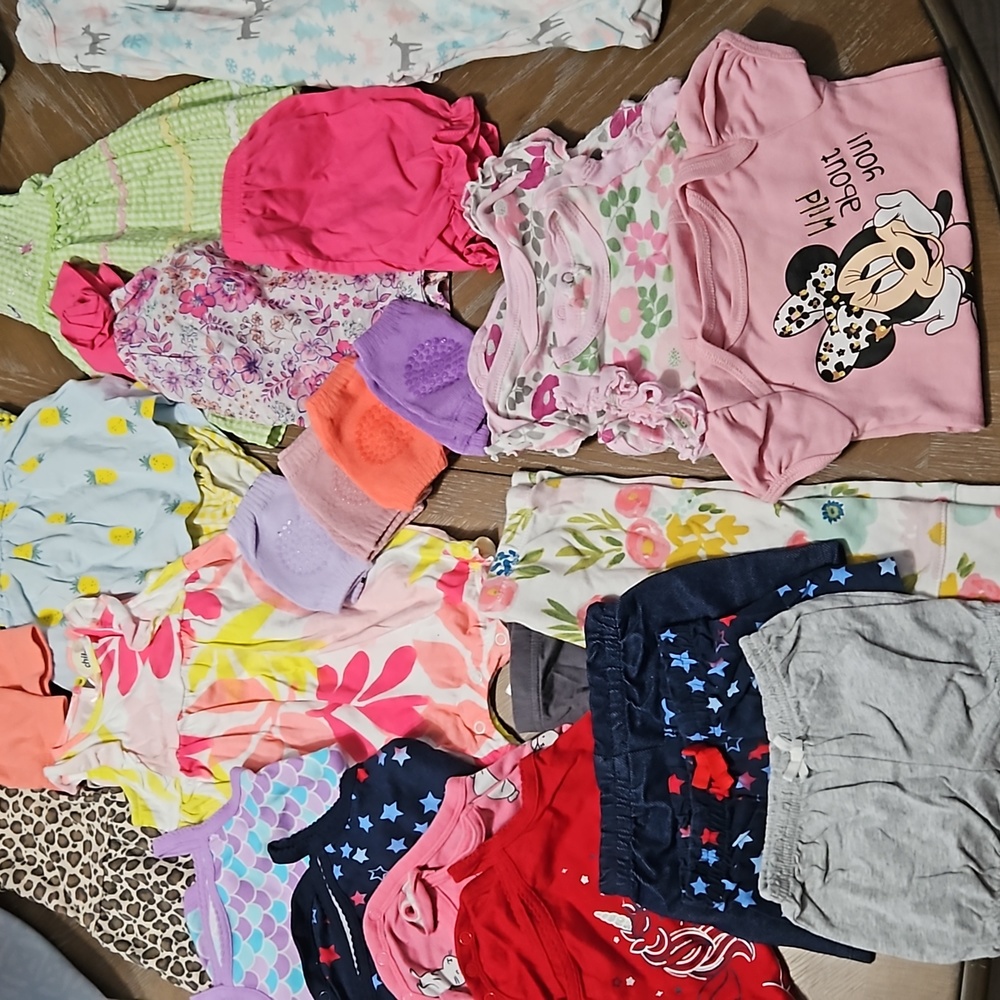 Baby girl 6/9 months lot